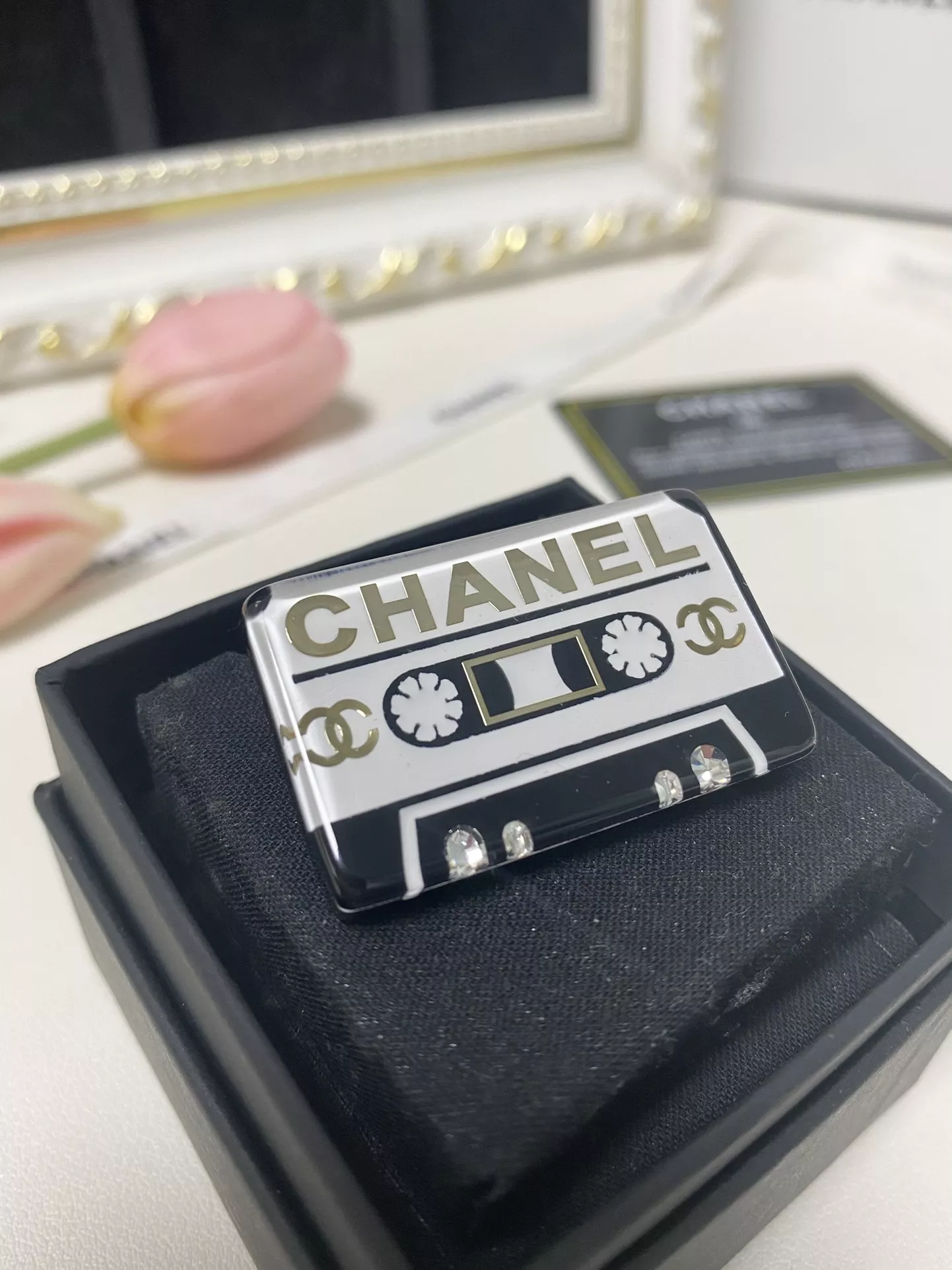 chanel brooches pour femme s_12b14251